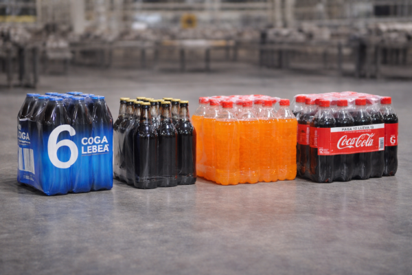 ejemplos de packs envueltos con máquina envolvedora de cortina para botellas máquina envolvedora de cortina para packs Máquina envolvedora de cortina para 6 y 12 packs: cómo funciona y cuál elegir maquina envolvedora de cortina para packs ejemplos de empaque